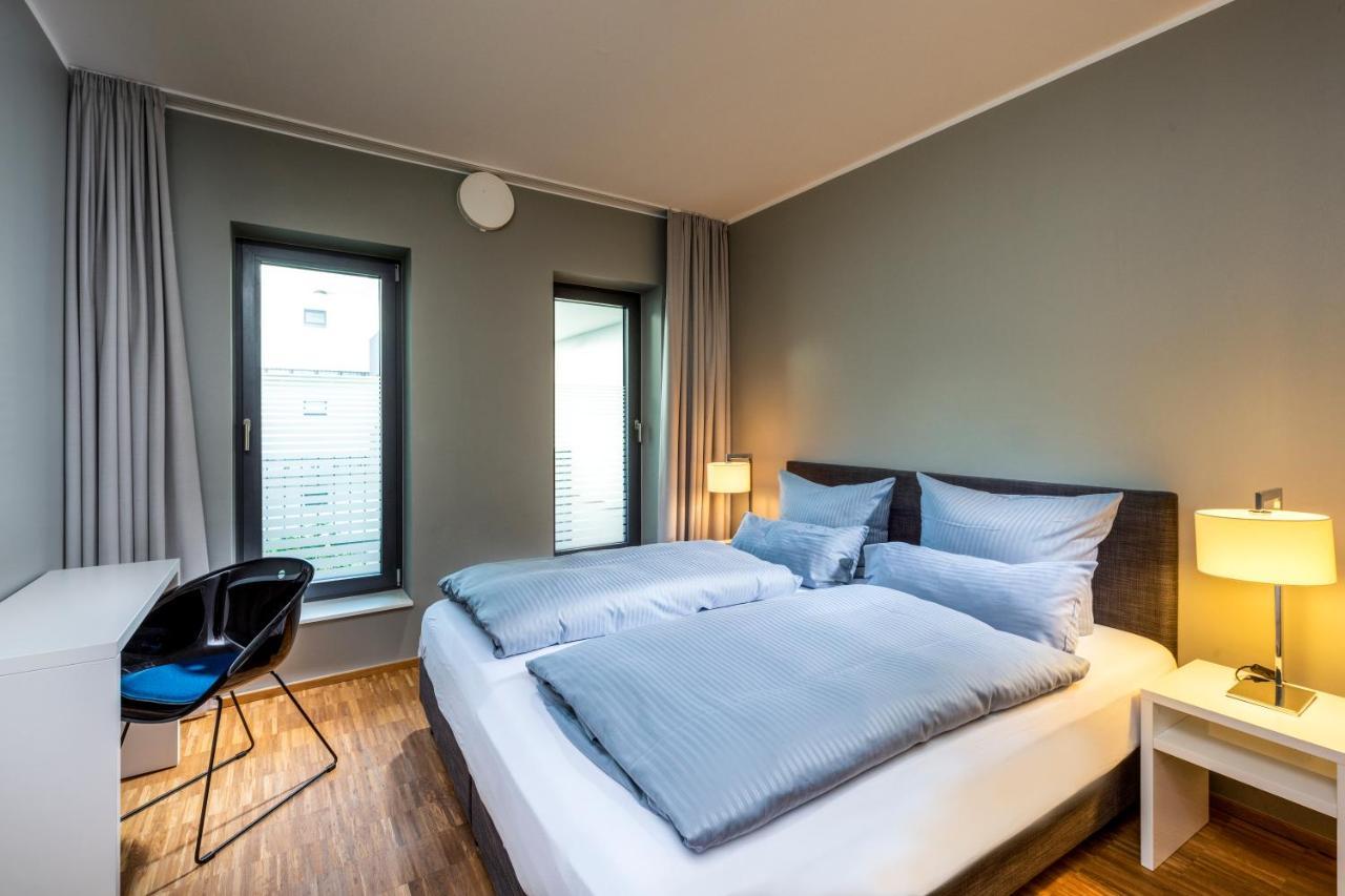 Waveboard Hotel & Boardinghouse Потсдам Екстер'єр фото