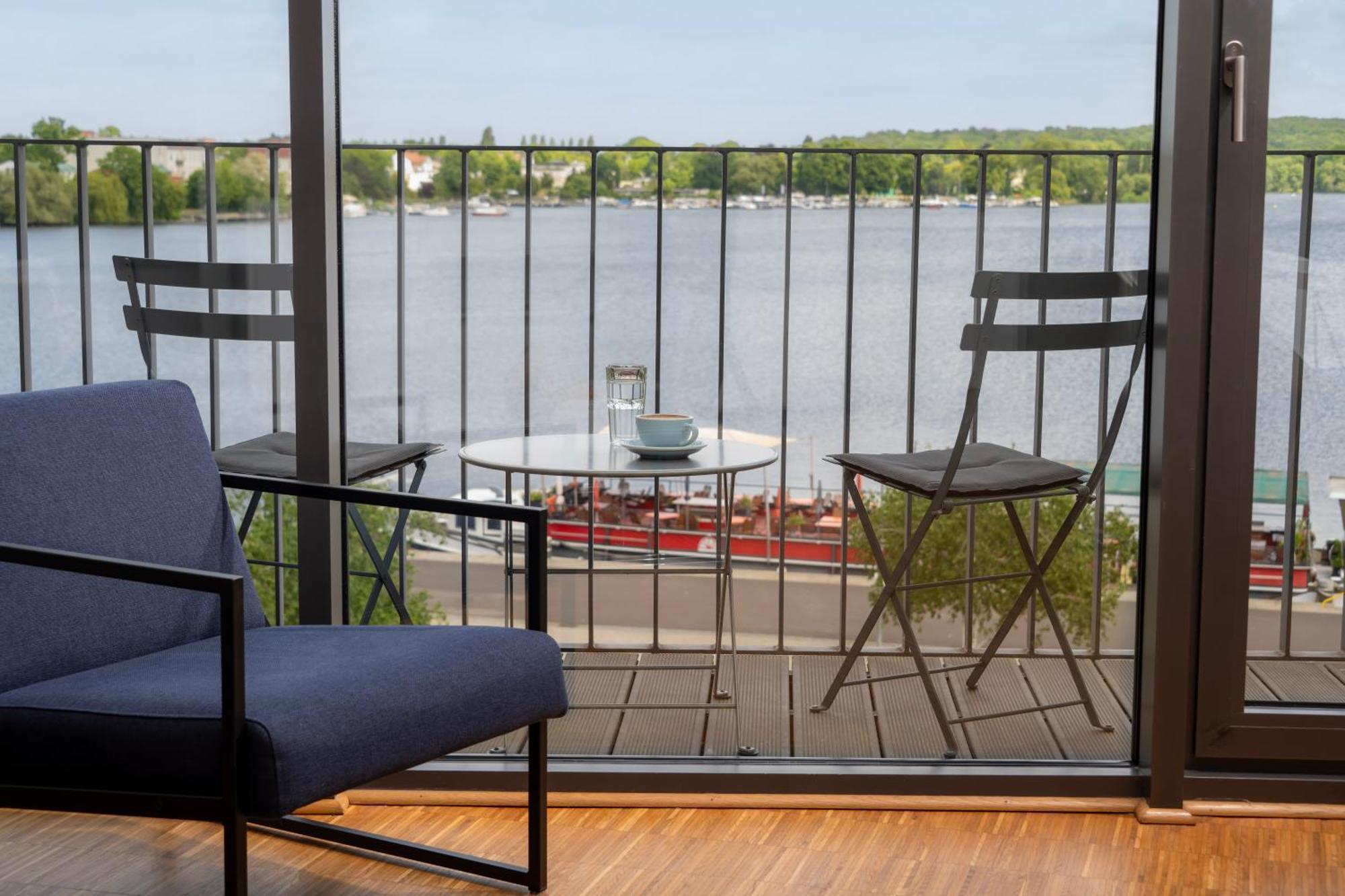 Waveboard Hotel & Boardinghouse Потсдам Екстер'єр фото